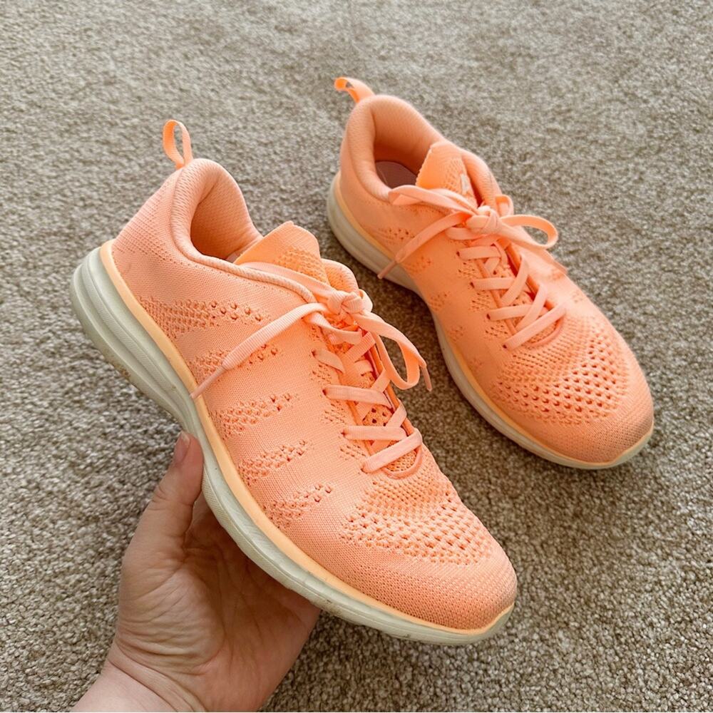 APL Techloom Pro Women's Size 8.5 Neon Orange Sneakers